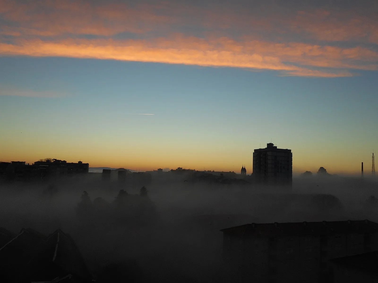 Dawn in Porto